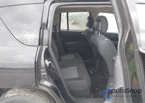 2017 Jeep Compass Sport 4X4 from USA, damaged, VIN 1C4NJDBB7HD139104